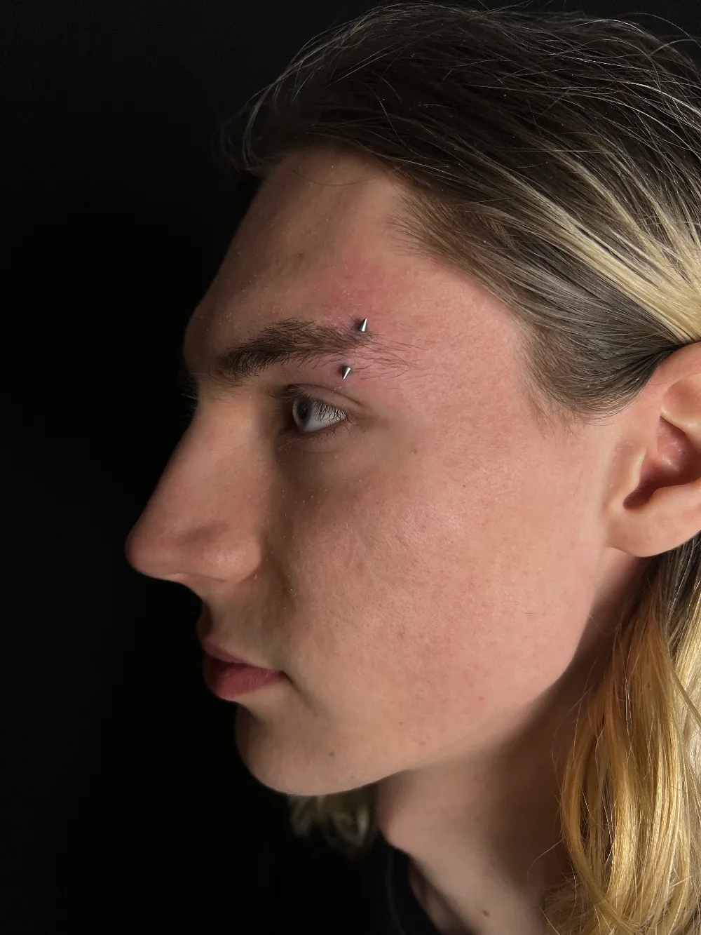 Eyebrow - obočí